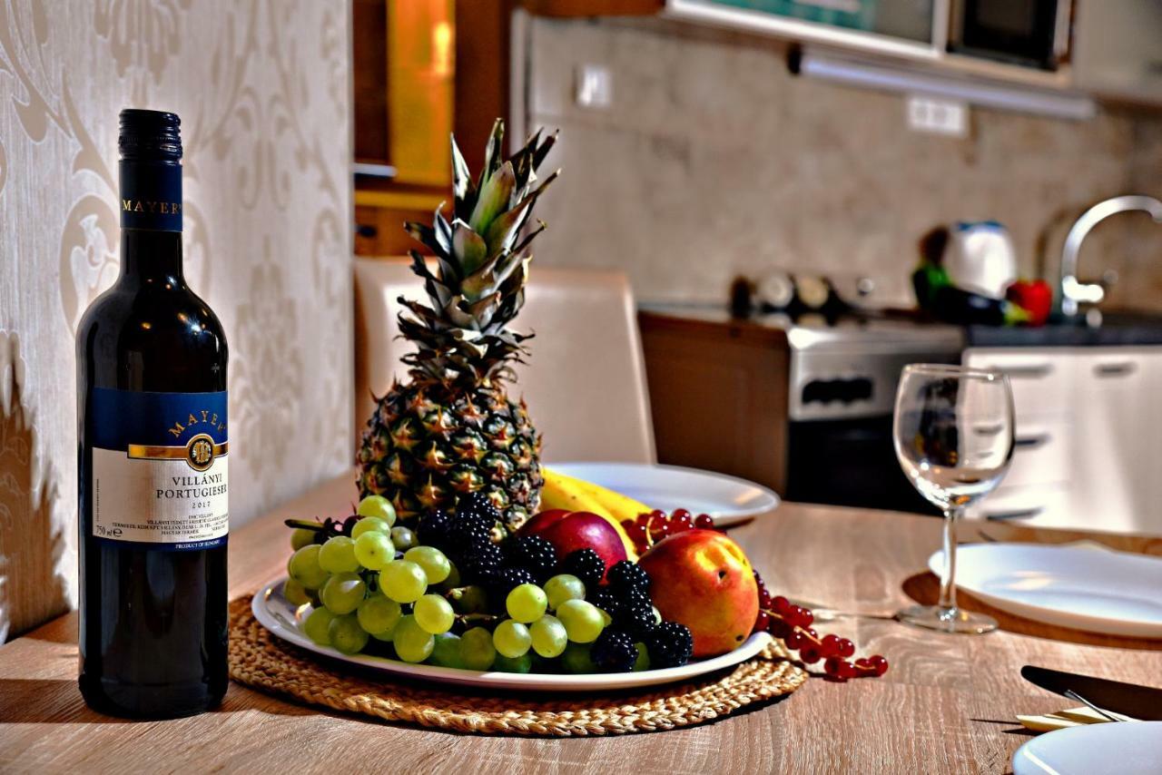 Center Businessclass Apartment Будапеща Екстериор снимка